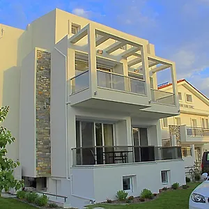 2* Ξενοδοχείο με διαμερίσματα Sky Rays Luxury