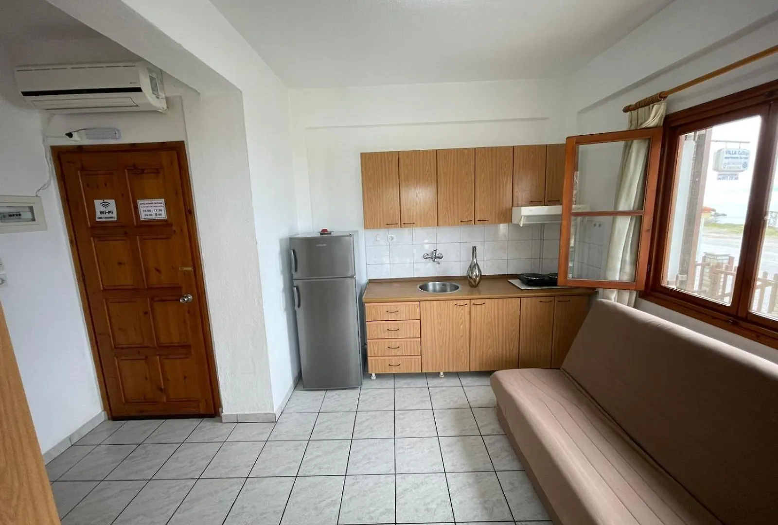Vila Kaliopi Nikiti  Aparthotel